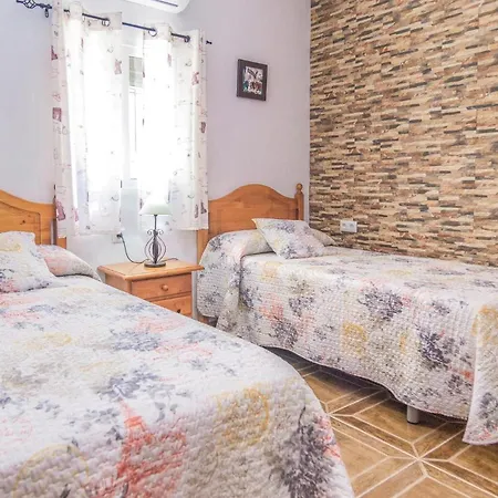 Amazing In Rute With Kitchenette
