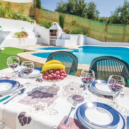 Amazing In Rute With Kitchenette Zambra