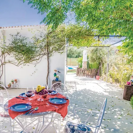 Amazing In Rute With Kitchenette Holiday home *