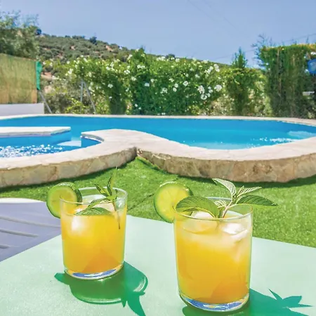 Amazing In Rute With Kitchenette Zambra